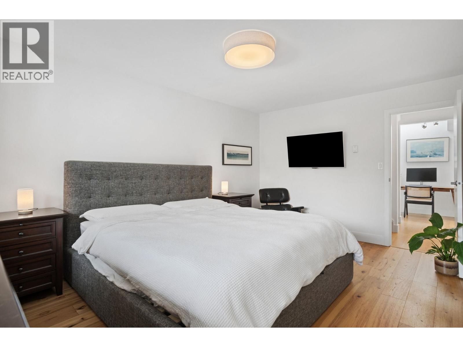 2 Bed, 2 Bath Triplex for Sale in Vancouver – 1382 MAPLE STREET, Vancouver – MLS# R3125565 - Image 34
