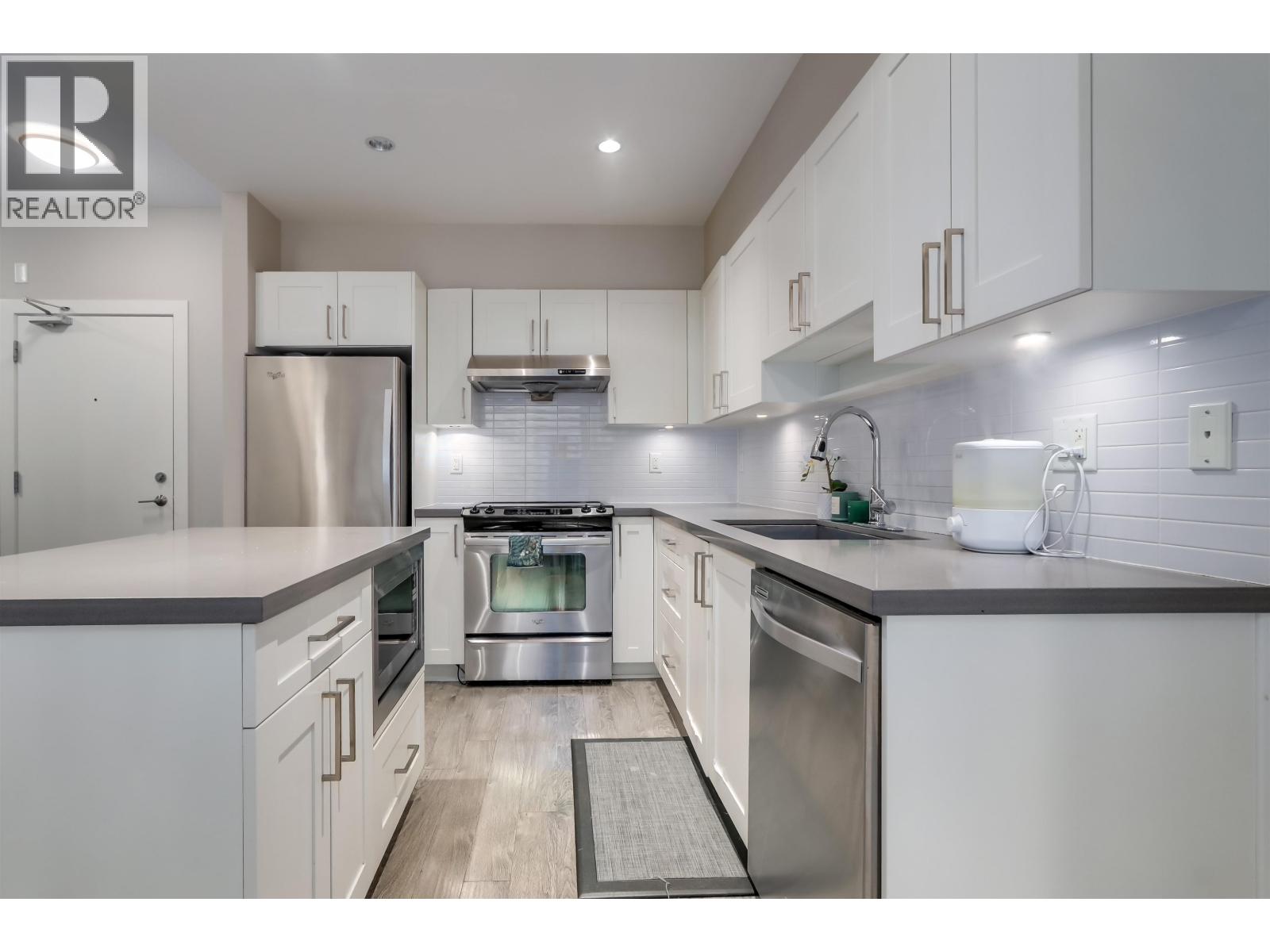 2308 963 CHARLAND AVENUE, Coquitlam