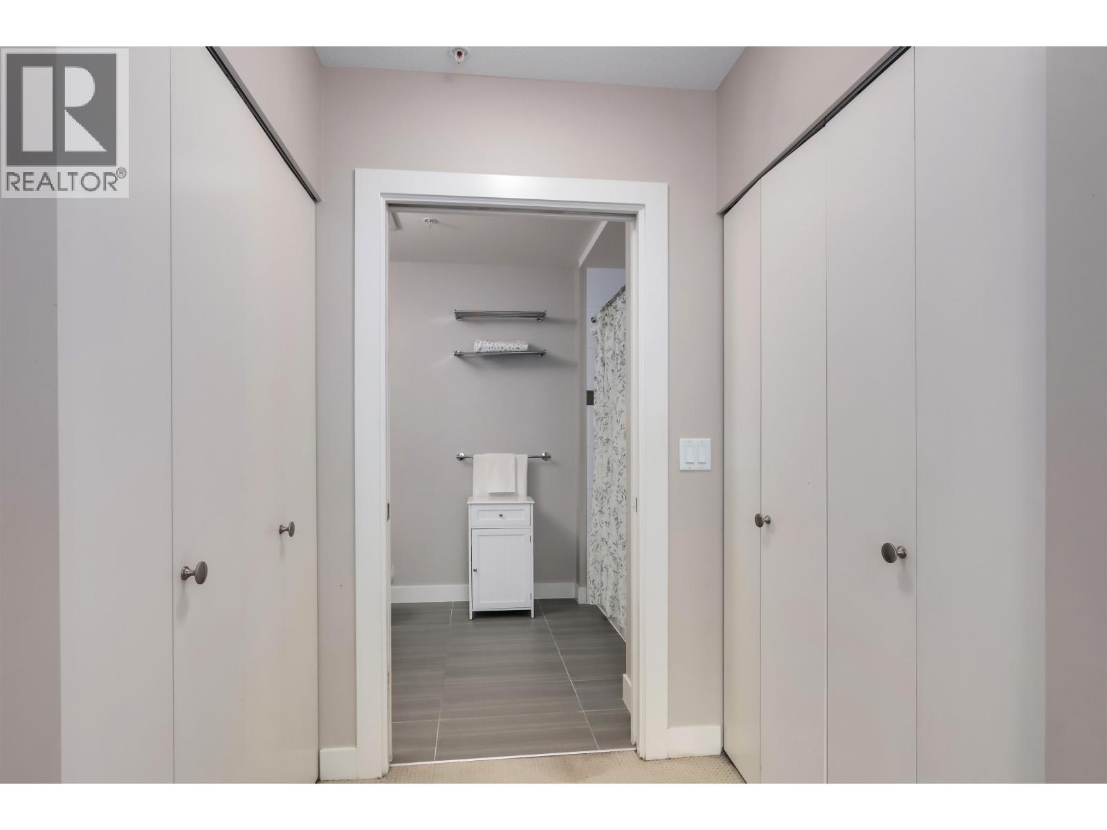 2308 963 CHARLAND AVENUE, Coquitlam