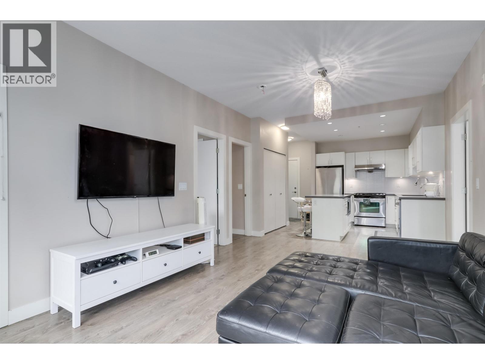 2308 963 CHARLAND AVENUE, Coquitlam