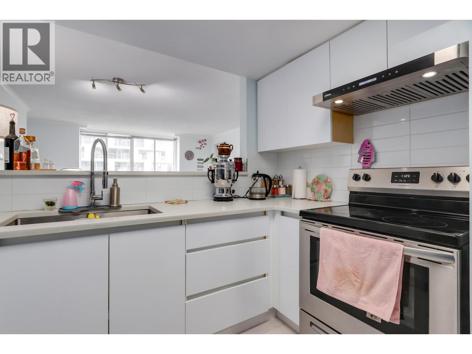 1401 1500 HOWE STREET, Vancouver