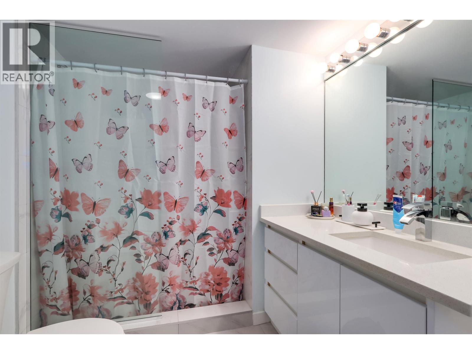 1401 1500 HOWE STREET, Vancouver