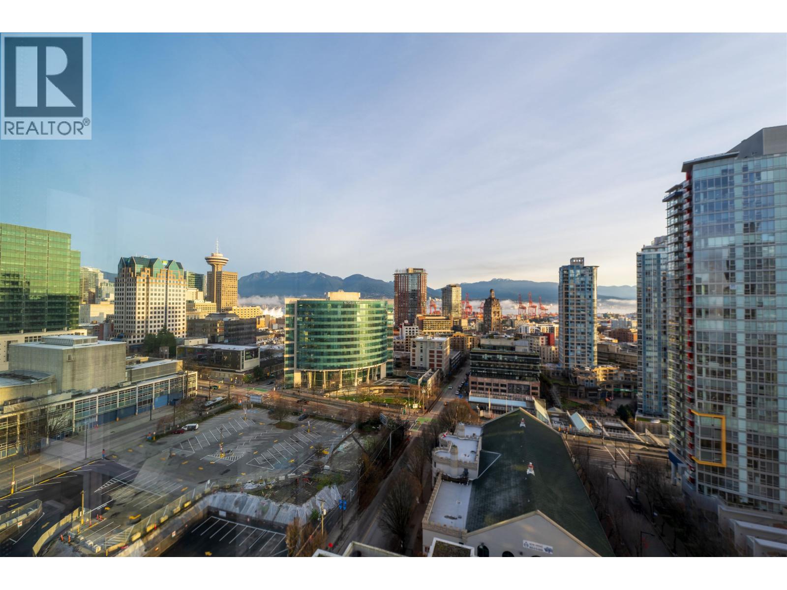 2301 161 W GEORGIA STREET, Vancouver