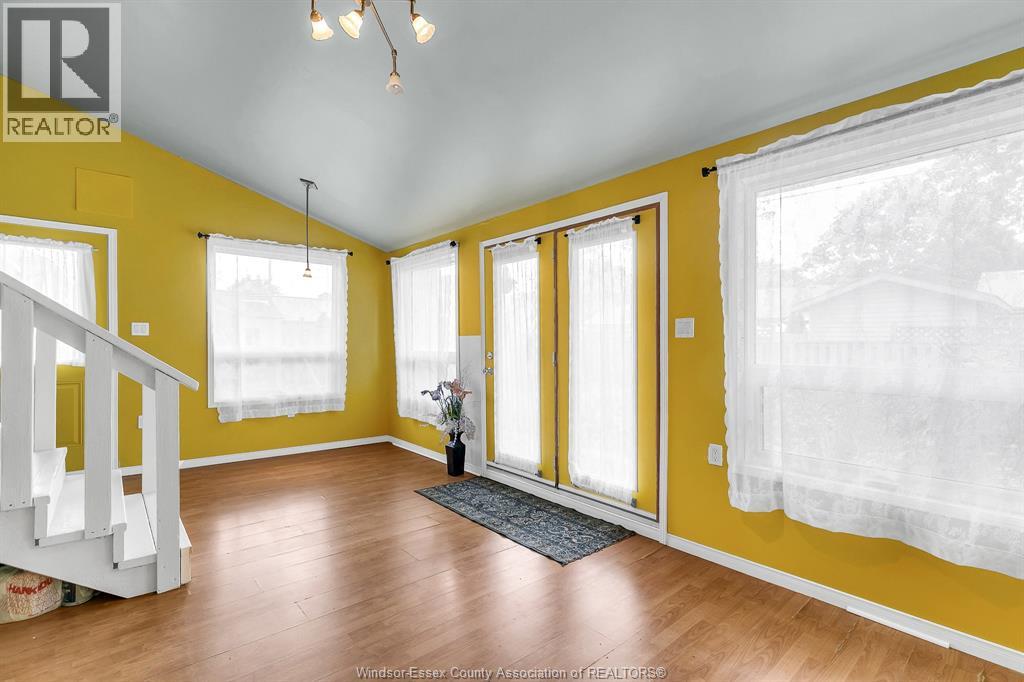 3736 VAUGHAN, Windsor, Ontario, N9C1Z5 — Photo 15