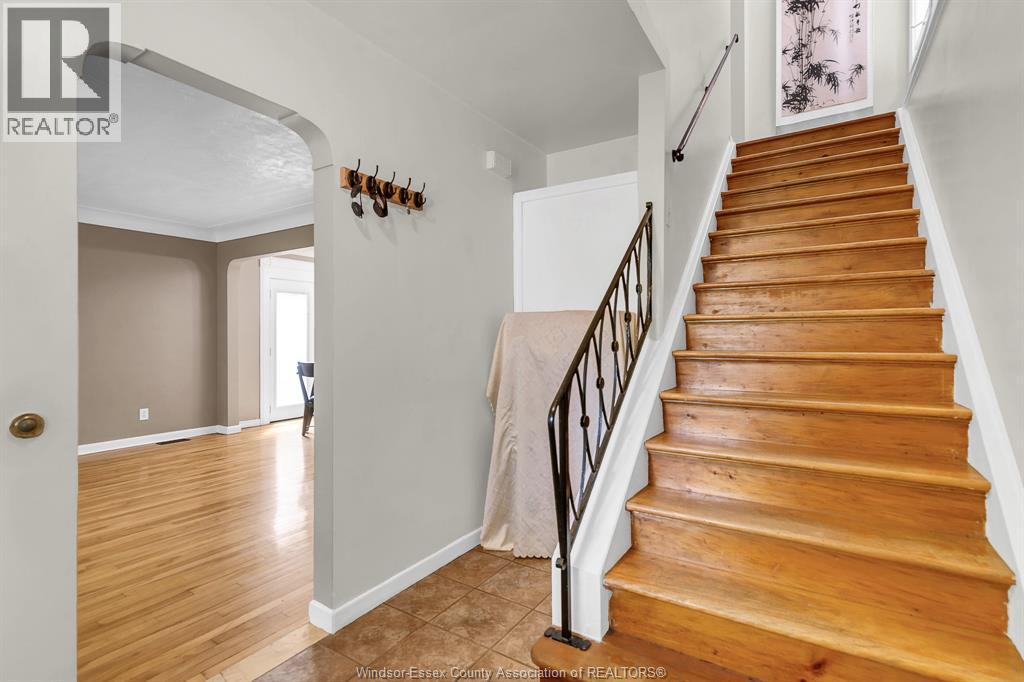 3736 VAUGHAN - 3
