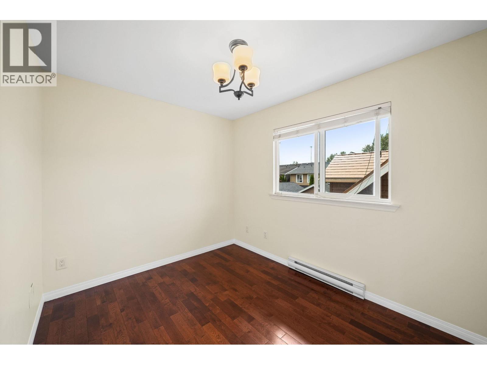 178 PIER PLACE, New Westminster