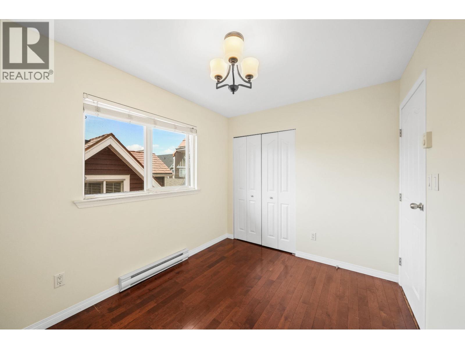 178 PIER PLACE, New Westminster