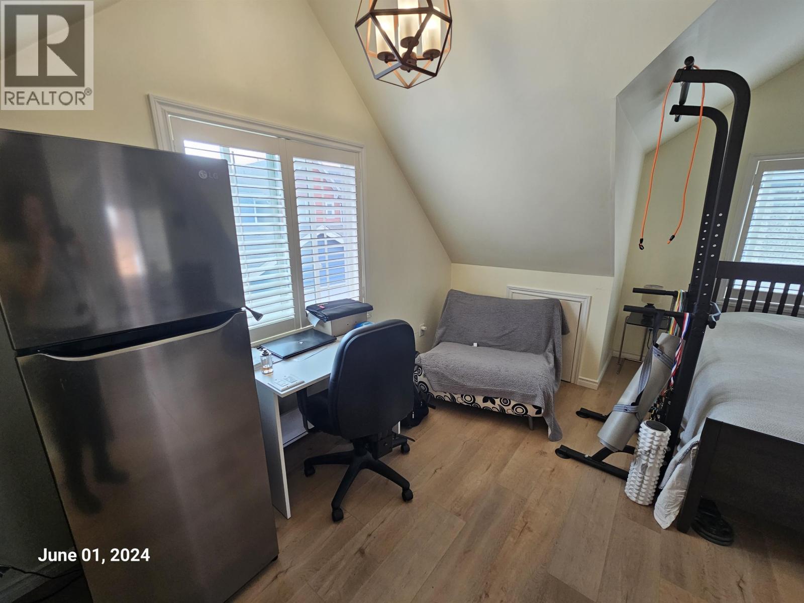 178 PIER PLACE, New Westminster