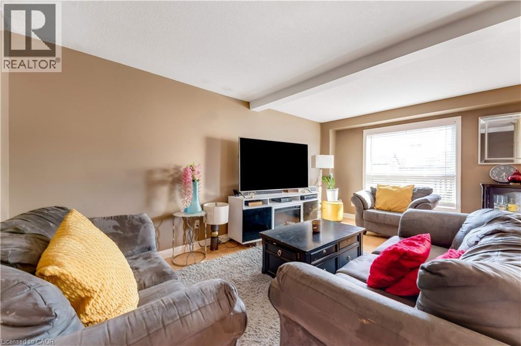 15 COPPER LEAF Street - 11