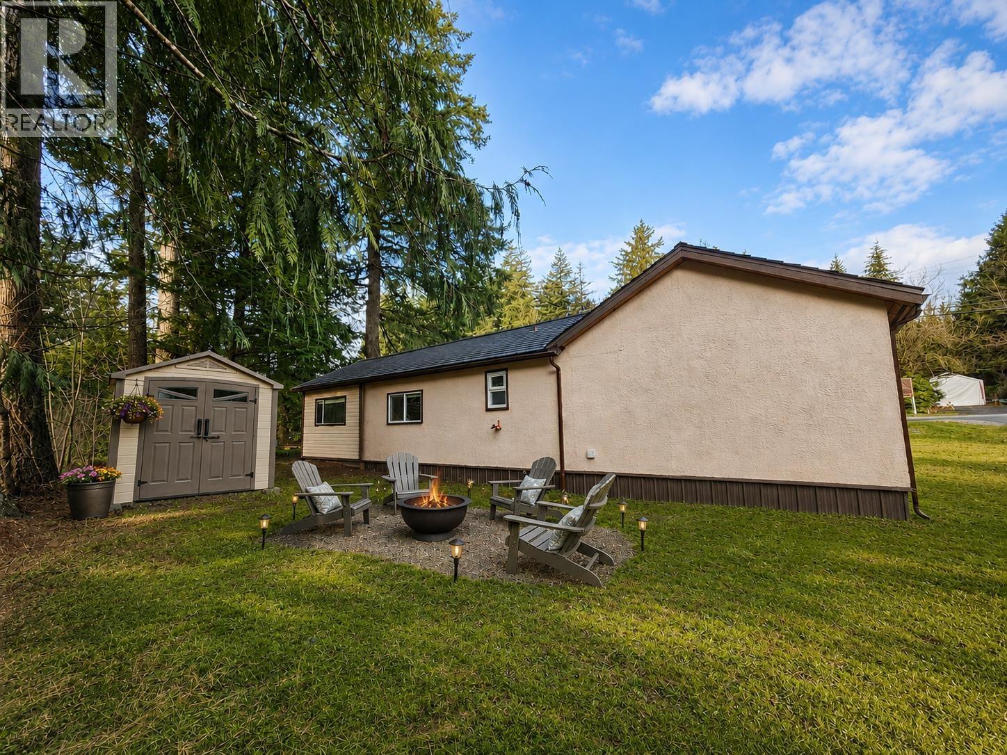 1502 DEPOT ROAD, Squamish