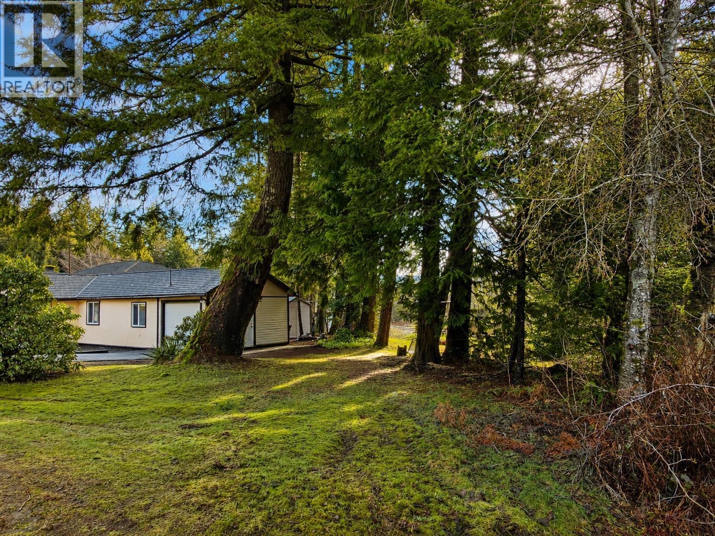 1502 DEPOT ROAD, Squamish