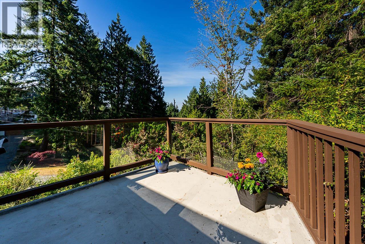 5651 WESTHAVEN ROAD, West Vancouver