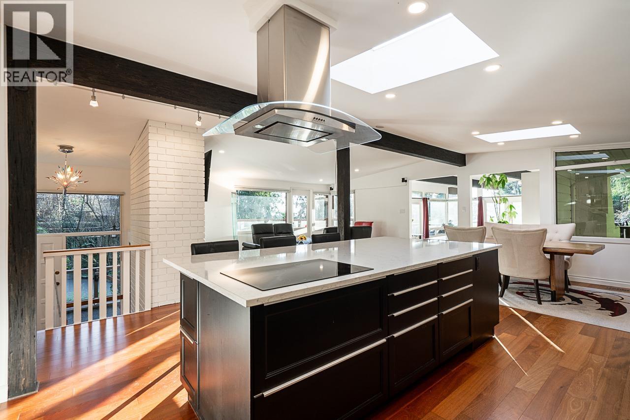 5651 WESTHAVEN ROAD, West Vancouver