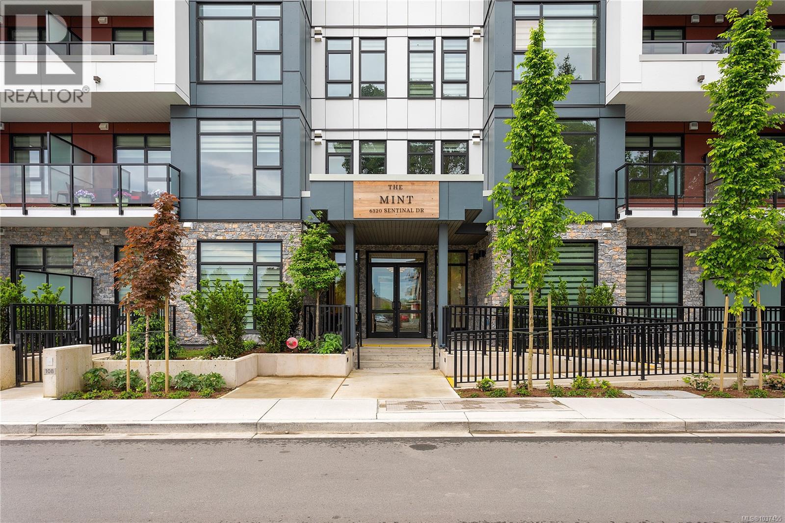 112 6320 Sentinal Dr, Nanaimo