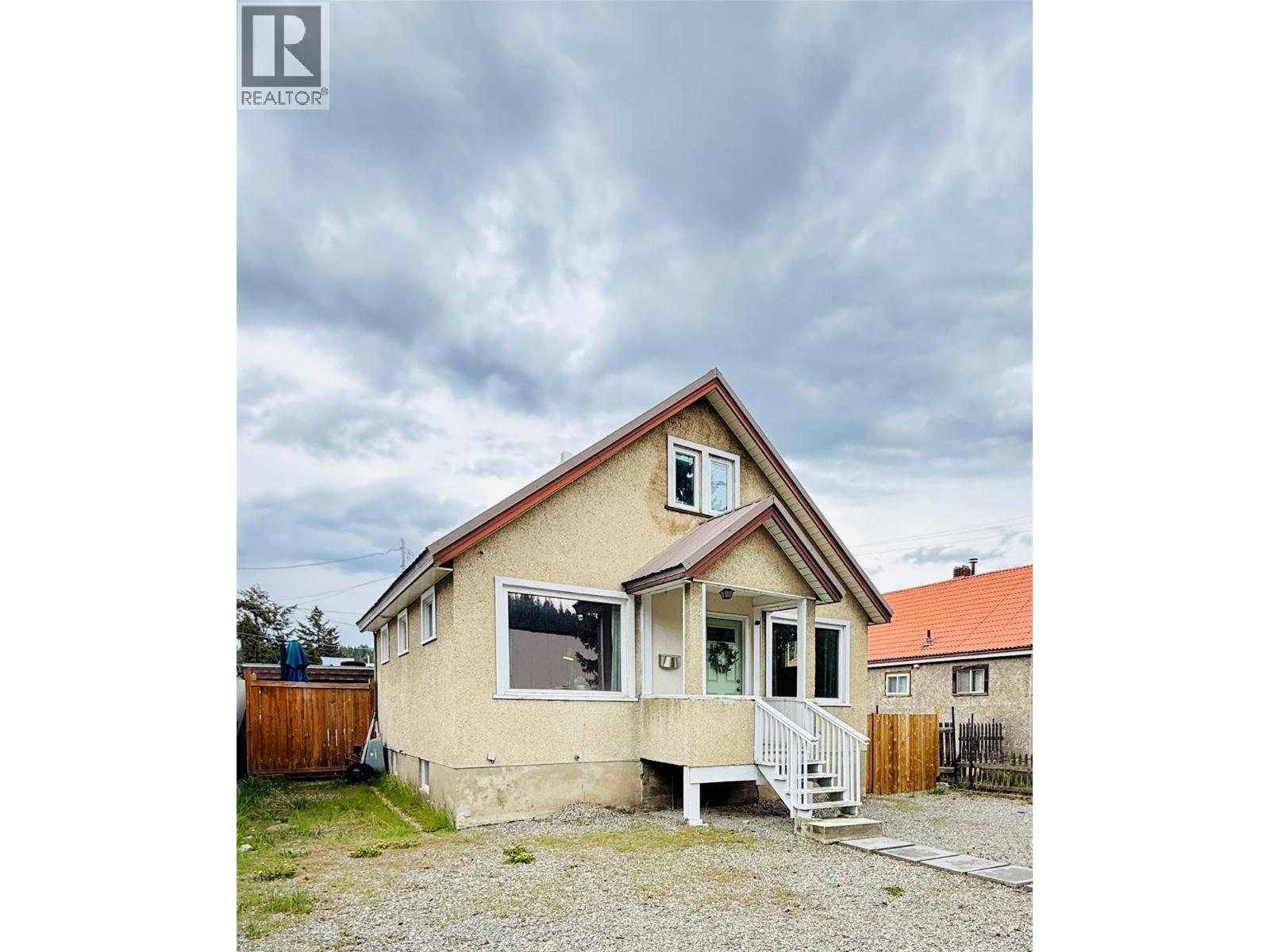 1570 WARREN Avenue - 2