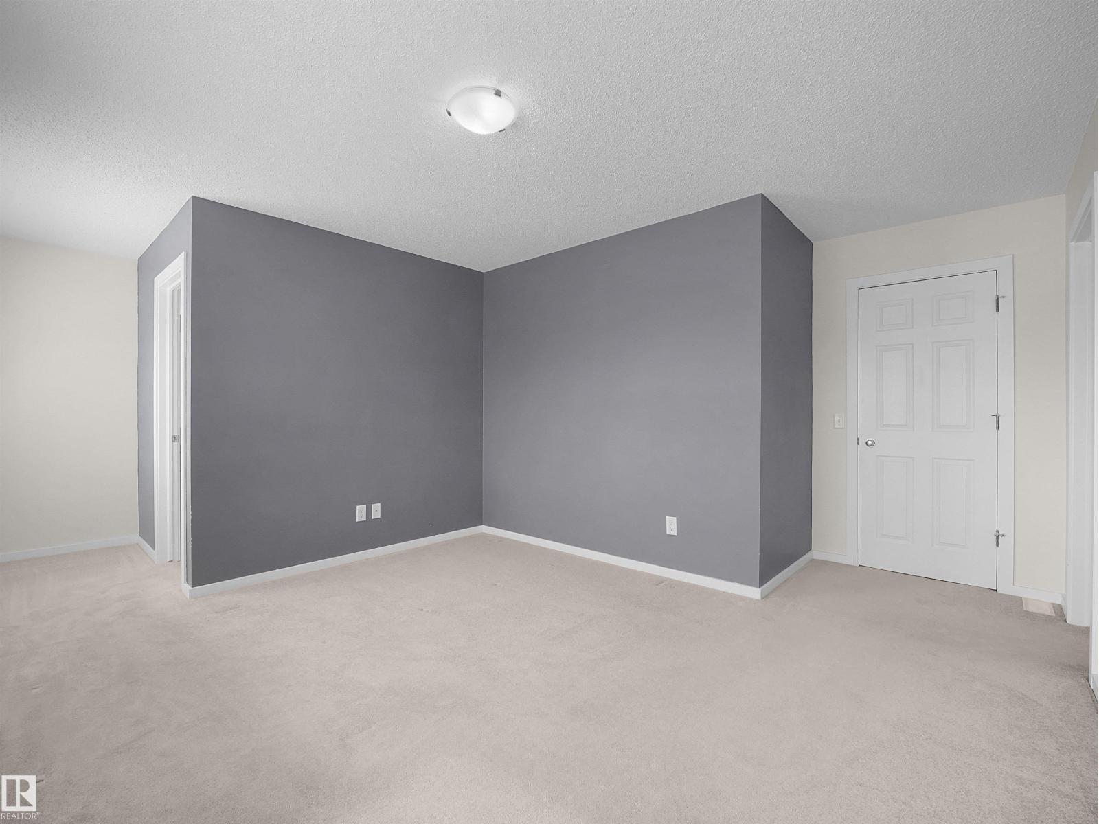 3428 28 ST NW - 25