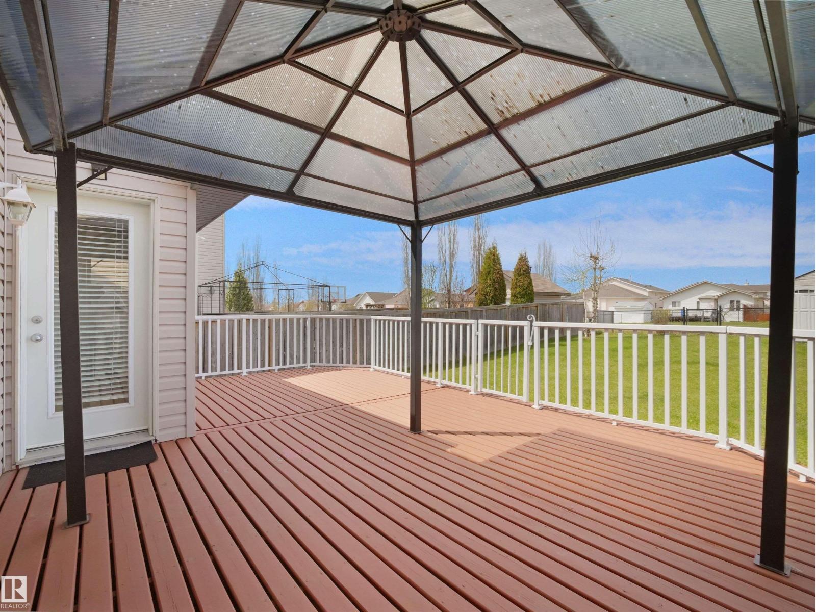 3428 28 ST NW - 34