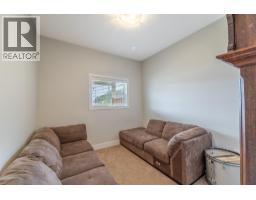 8738 Palmer Place, Summerland, BC V0H1Z2 Photo 22