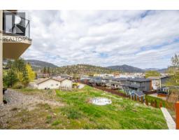8738 Palmer Place, Summerland, BC V0H1Z2 Photo 32