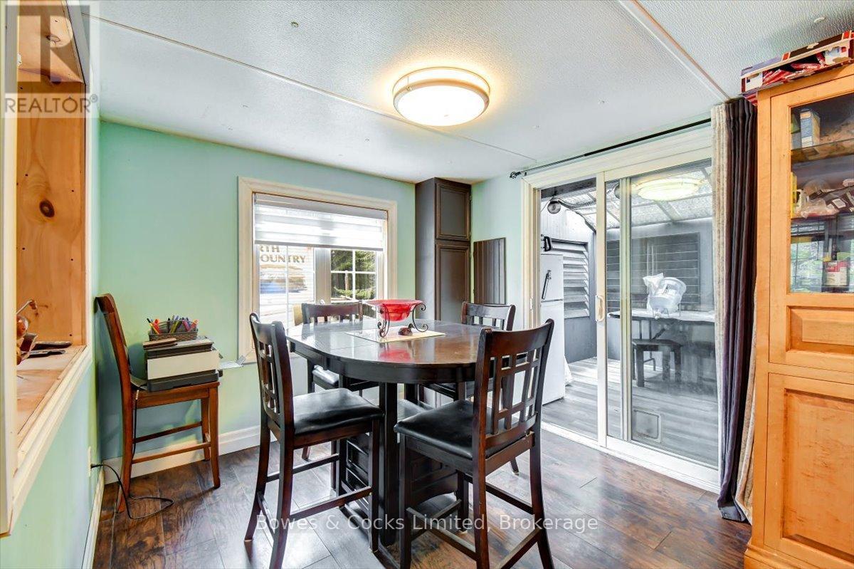 302 QUIN-MO-LAC LOTS 165 & 166 ROAD - 12