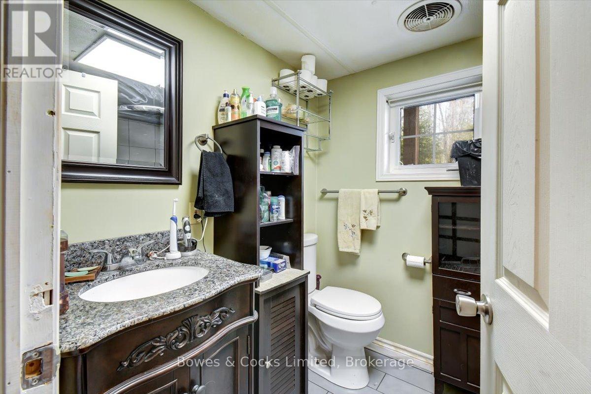 302 QUIN-MO-LAC LOTS 165 & 166 ROAD - 16