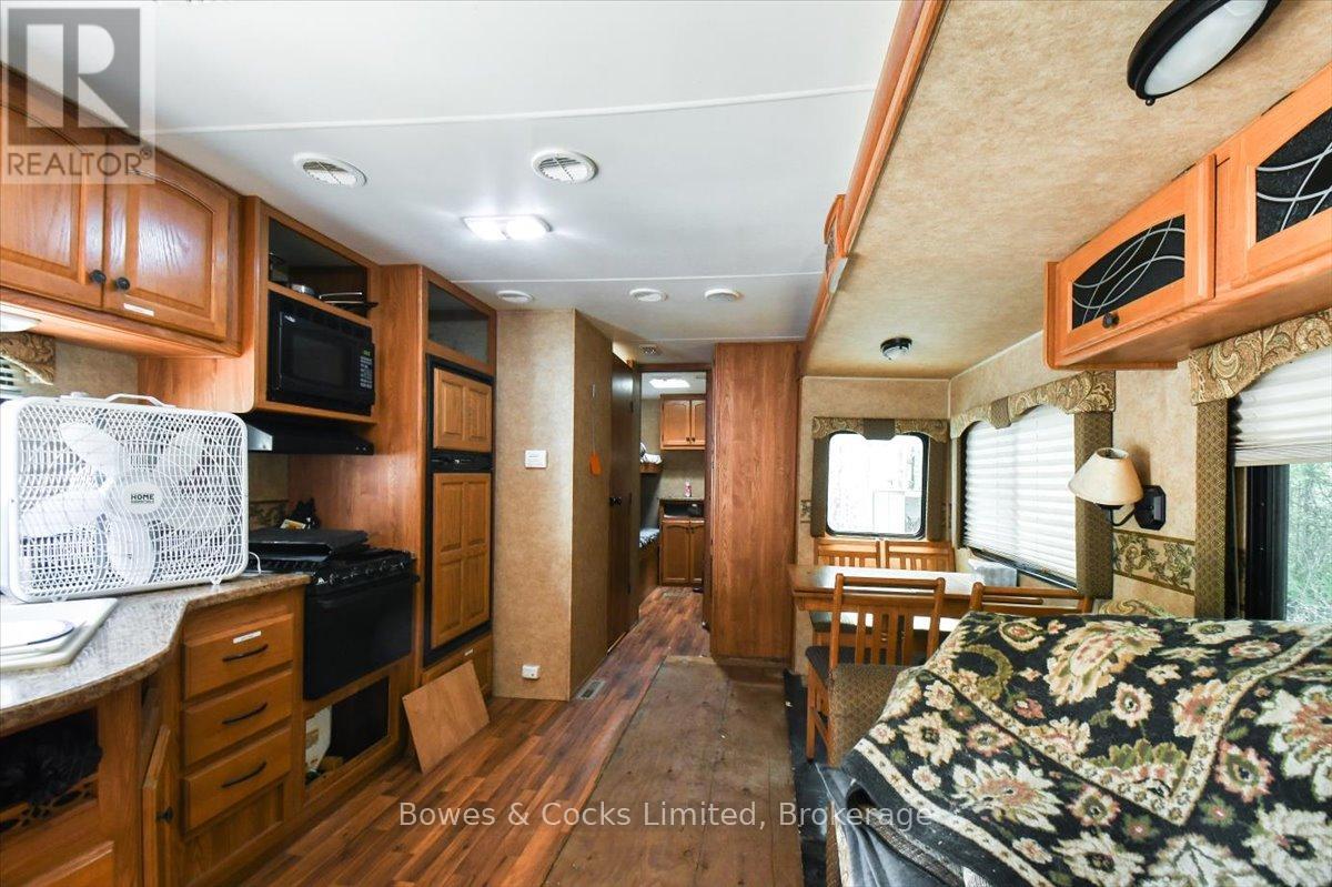 302 QUIN-MO-LAC LOTS 165 & 166 ROAD - 21