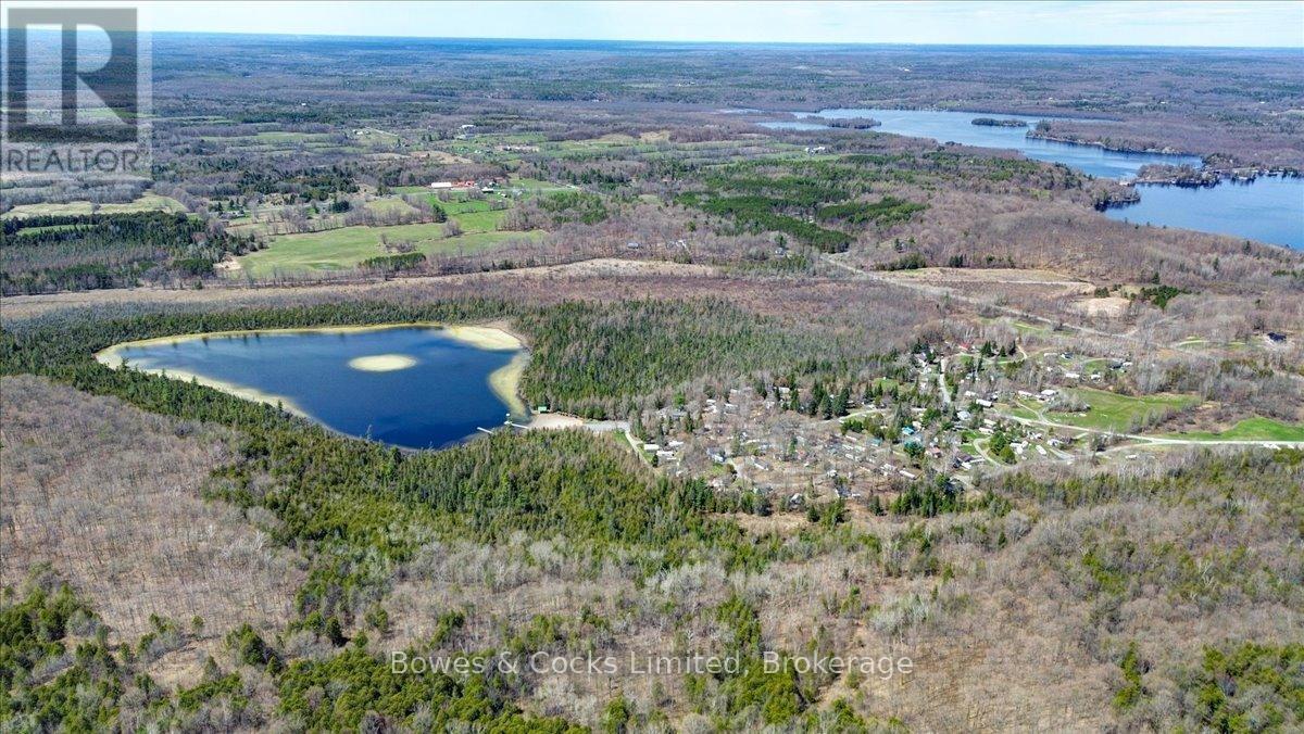 302 QUIN-MO-LAC LOTS 165 & 166 ROAD - 28
