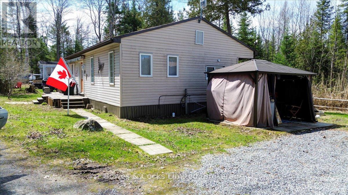302 QUIN-MO-LAC LOTS 165 & 166 ROAD - 38