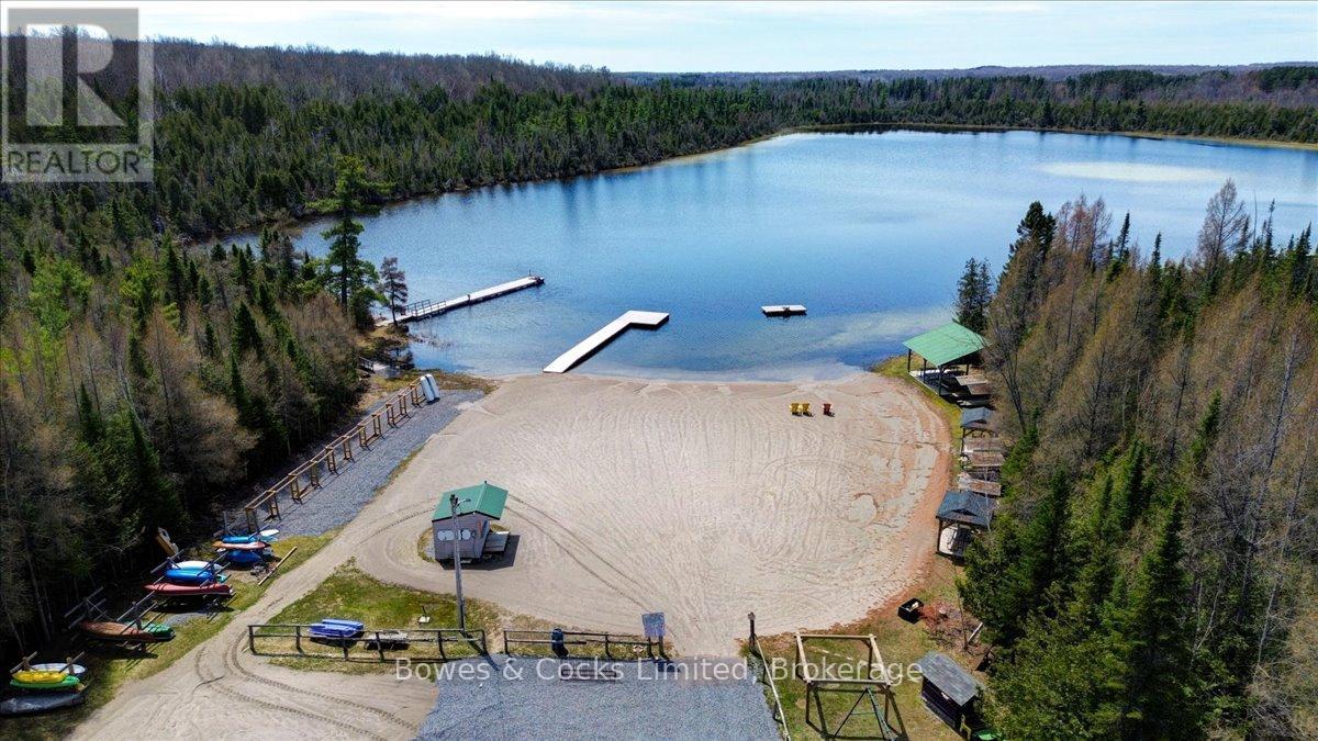 302 QUIN-MO-LAC LOTS 165 & 166 ROAD - 40