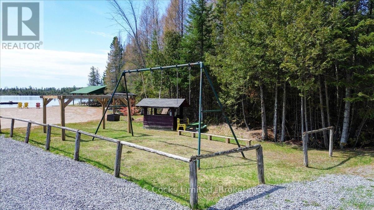 302 QUIN-MO-LAC LOTS 165 & 166 ROAD - 47