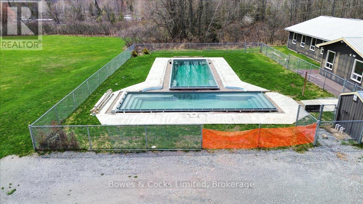 302 QUIN-MO-LAC LOTS 165 & 166 ROAD - 49