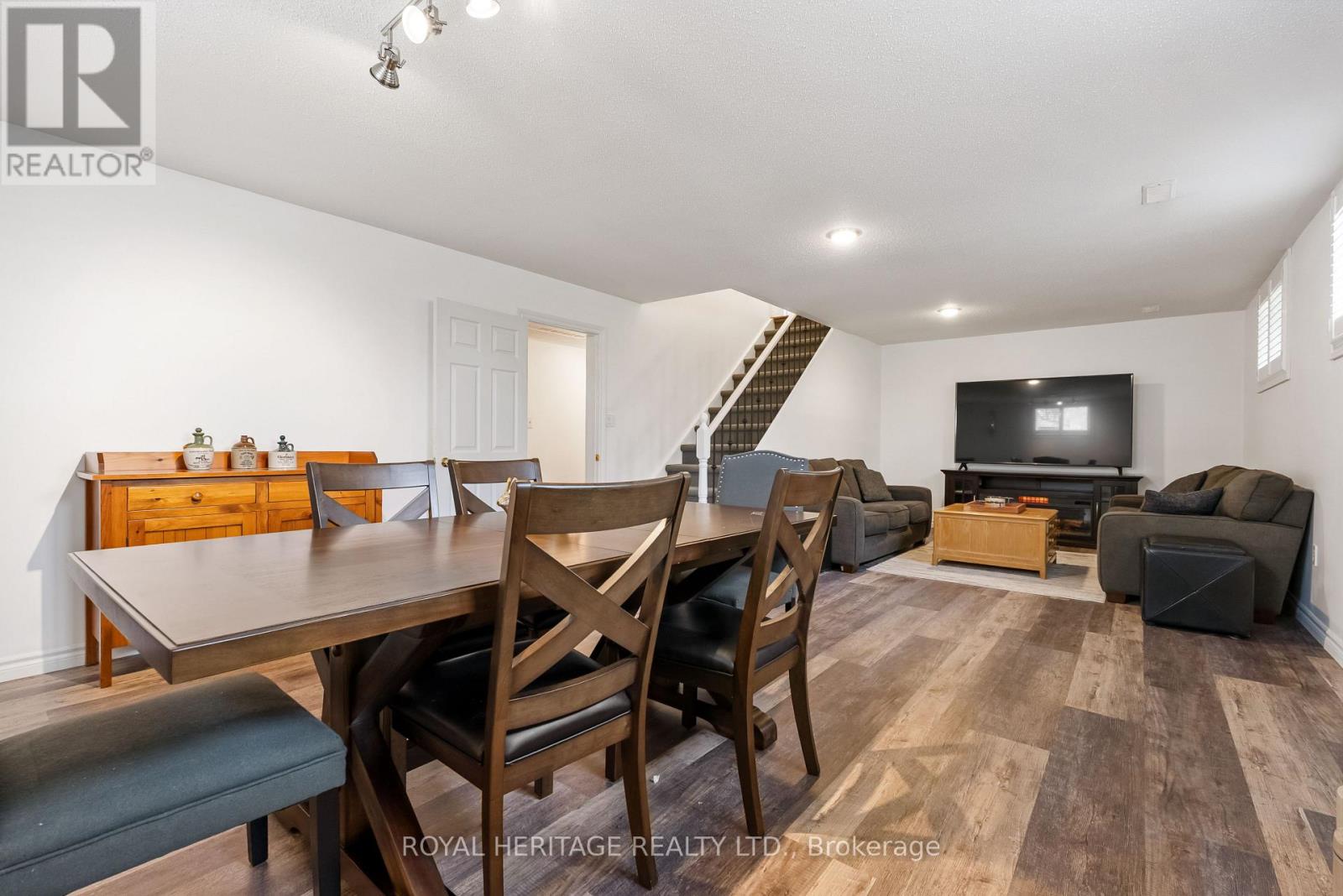 604 SETTLERS ROAD - 26
