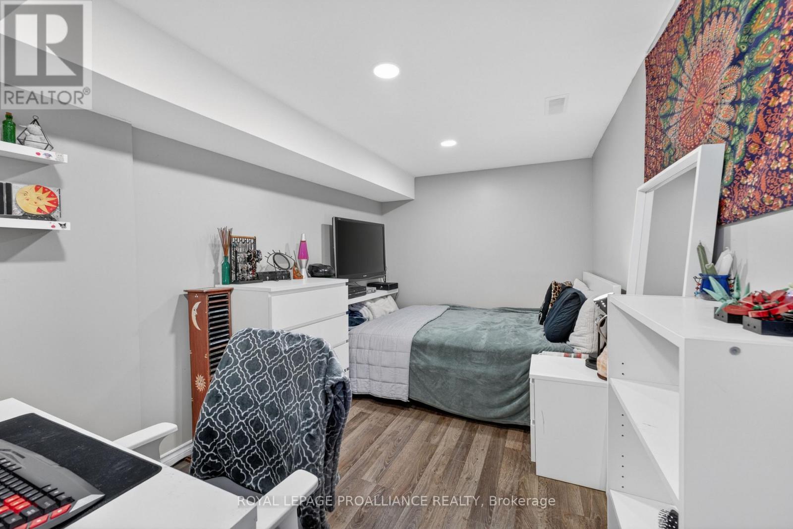 57 PEARL STREET - 22