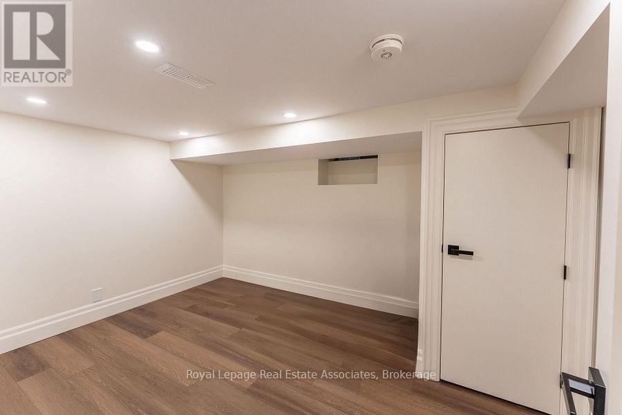 54 / 56 STEWART STREET - 21