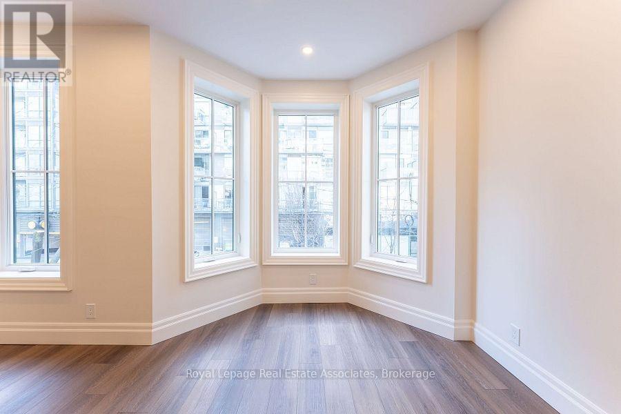 54 / 56 STEWART STREET - 33