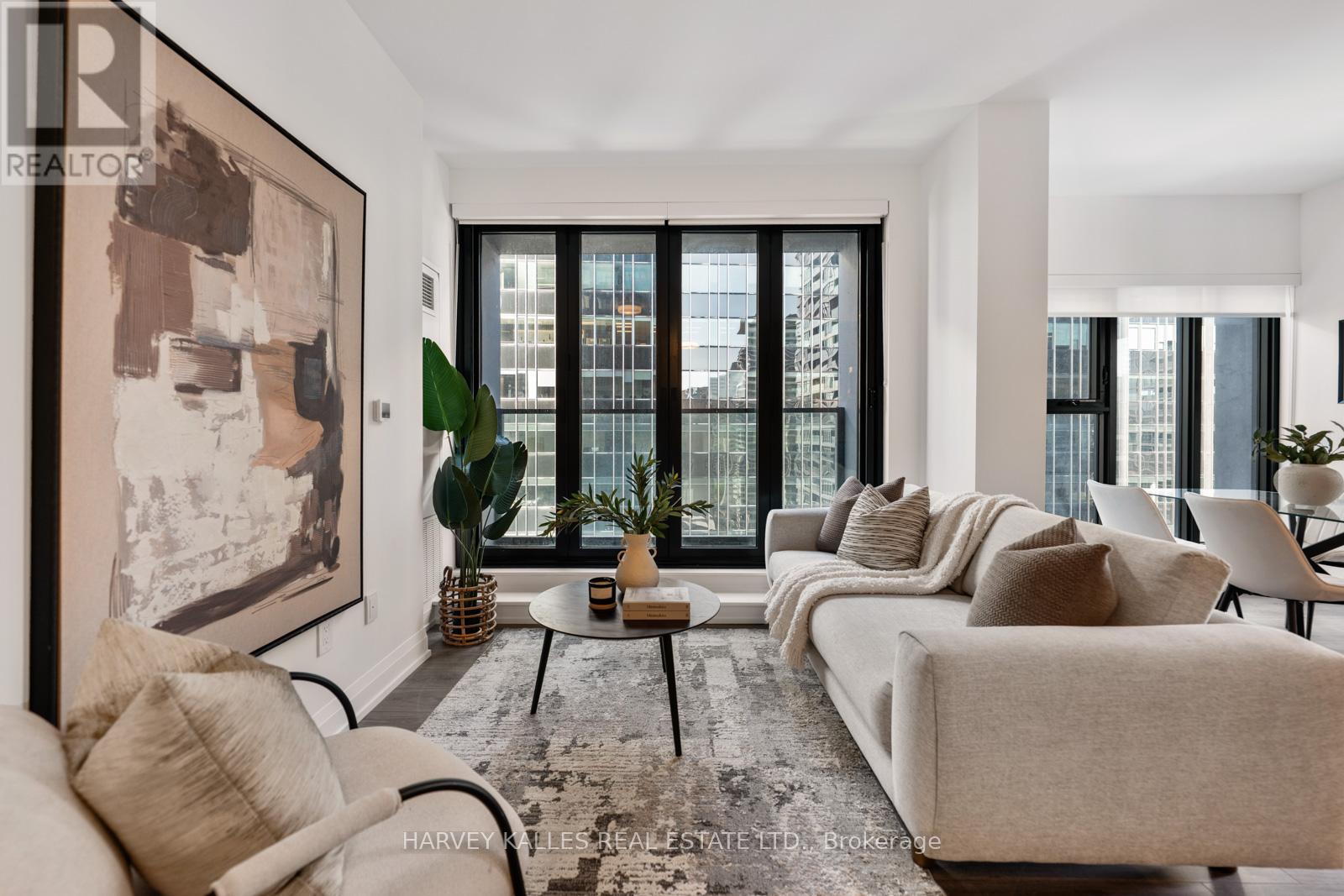 #1408 20 SOUDAN AVENUE - 18