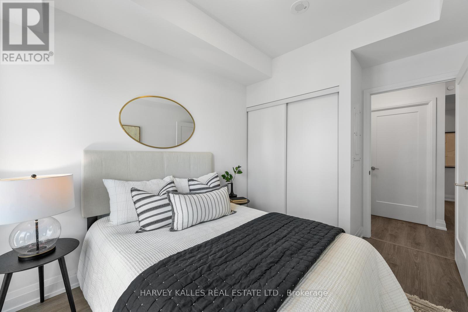 #1408 20 SOUDAN AVENUE - 39