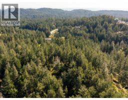 1525 Nighthawk Lane, Sooke, BC V9Z1M9 Photo 10