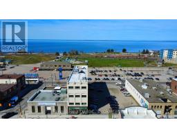 402 - 111 Main Street W, North Bay, ON P1B2T6 Photo 12