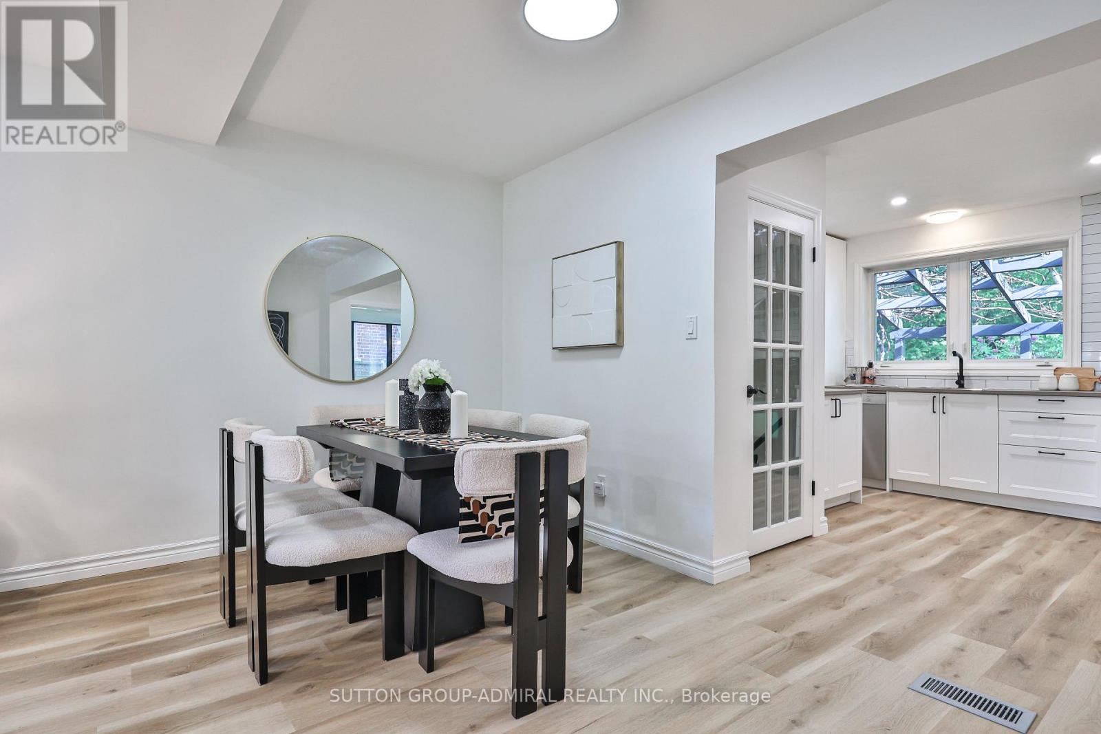 81 YORKVIEW DRIVE - 19