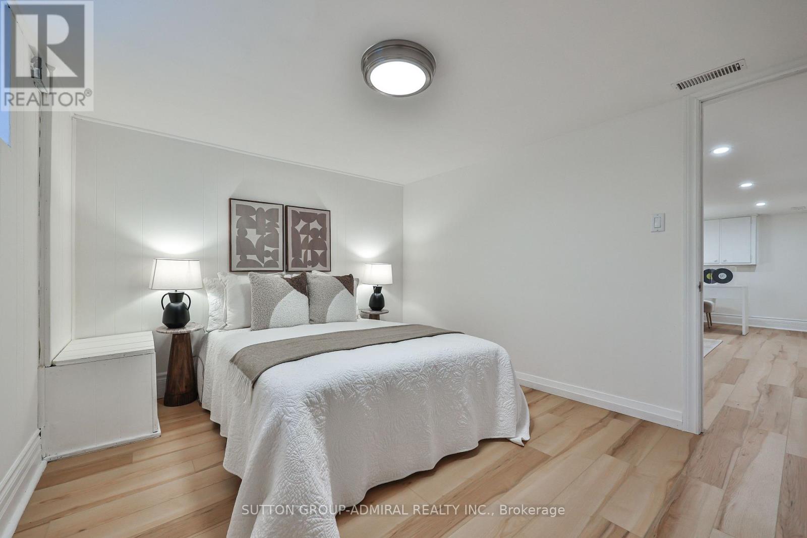 81 YORKVIEW DRIVE - 35
