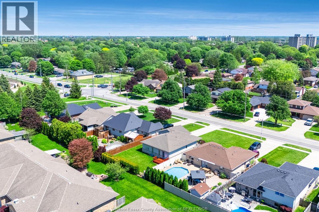 653 McNaughton AVENUE West - 47