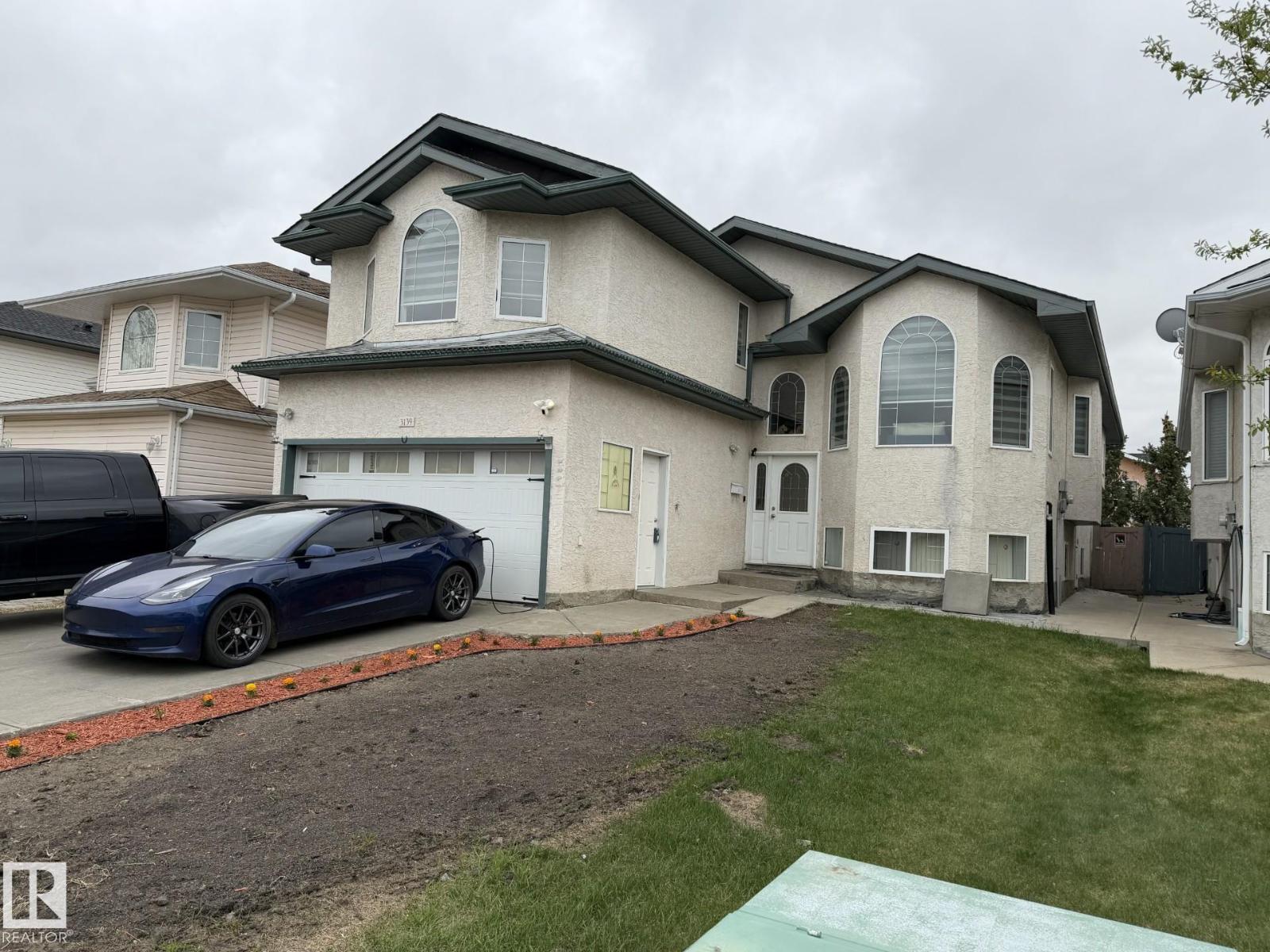 3139 34B AV NW - 1