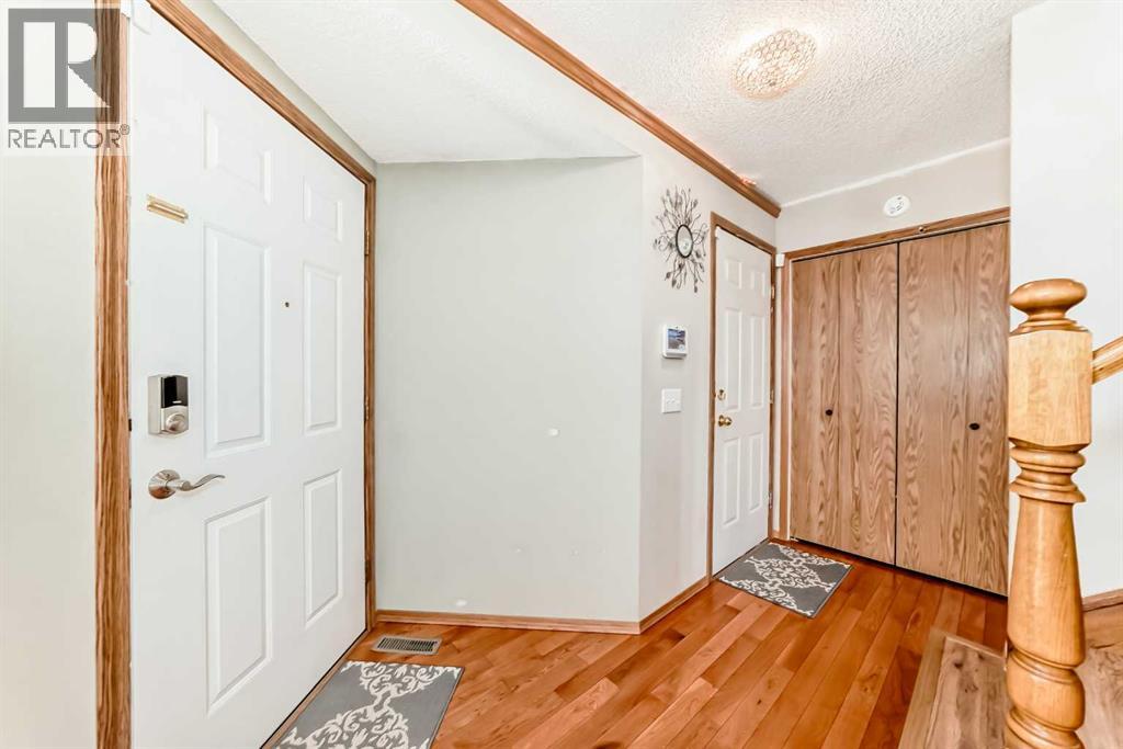 69 Applemont Place SE - 21
