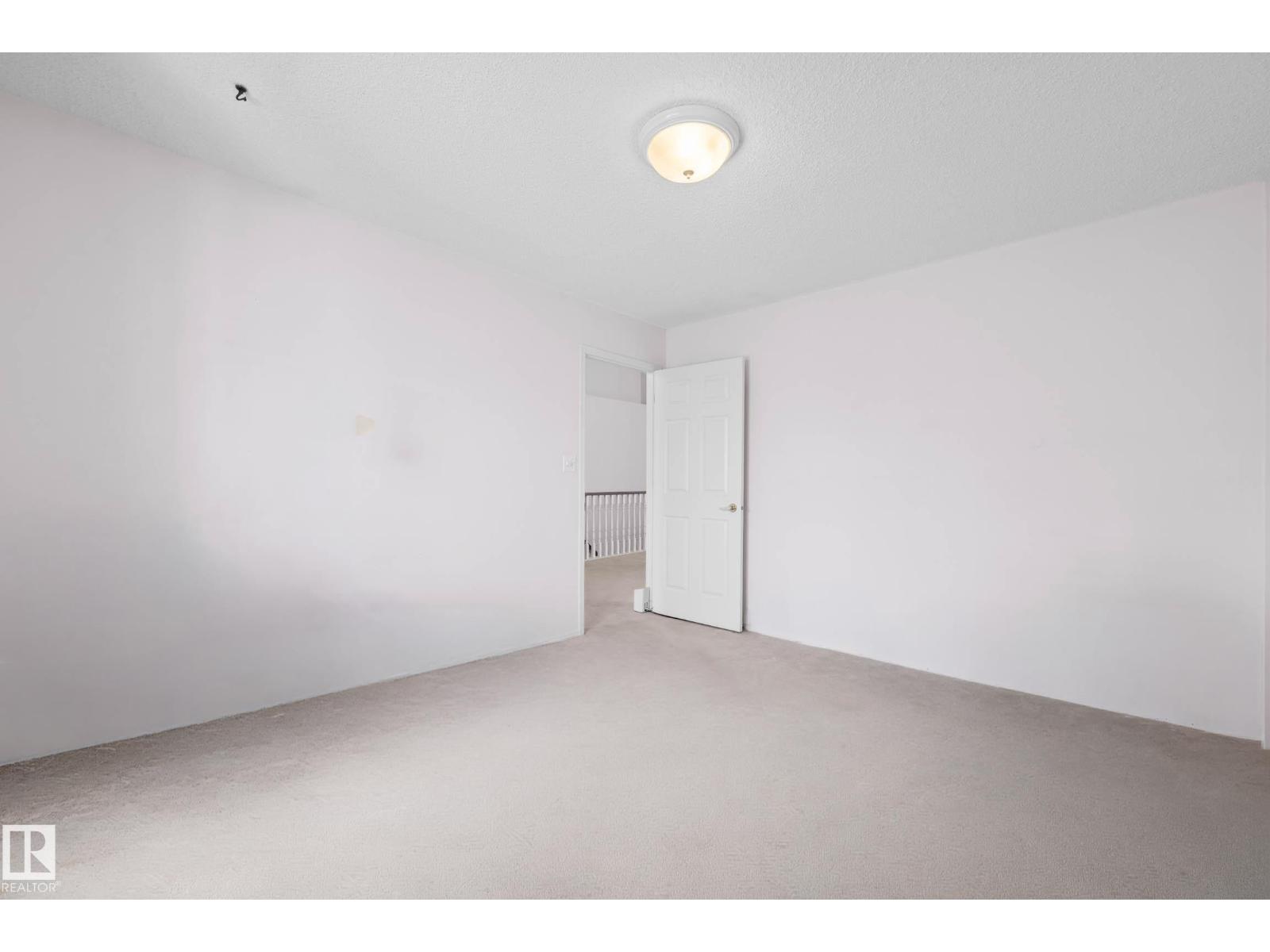 #12 9718 176 ST NW - 23