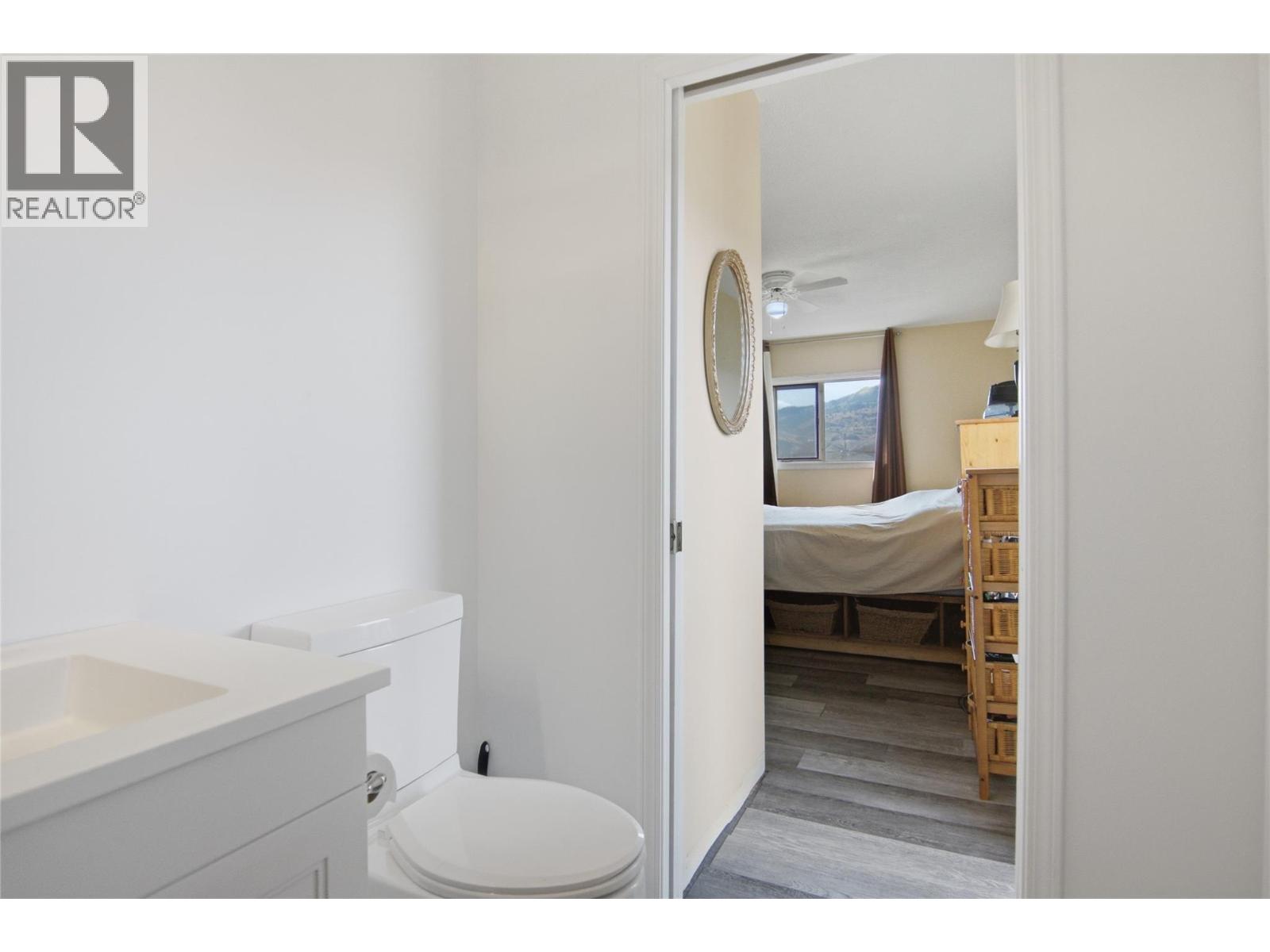 1178 BENTLEY Place - 33