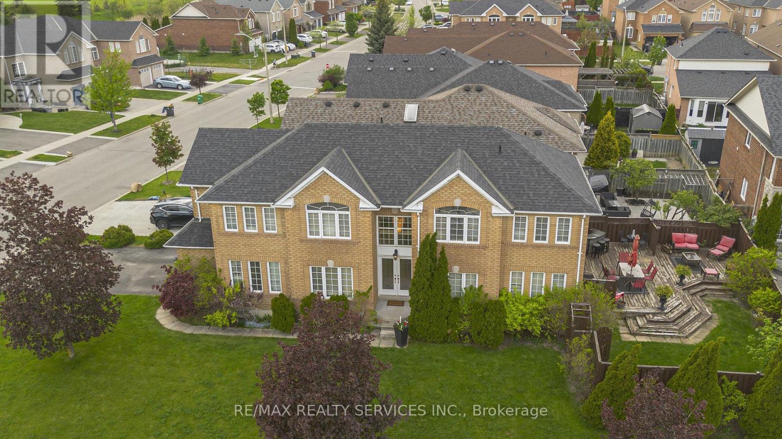 7419 BLACK WALNUT TRAIL - 43