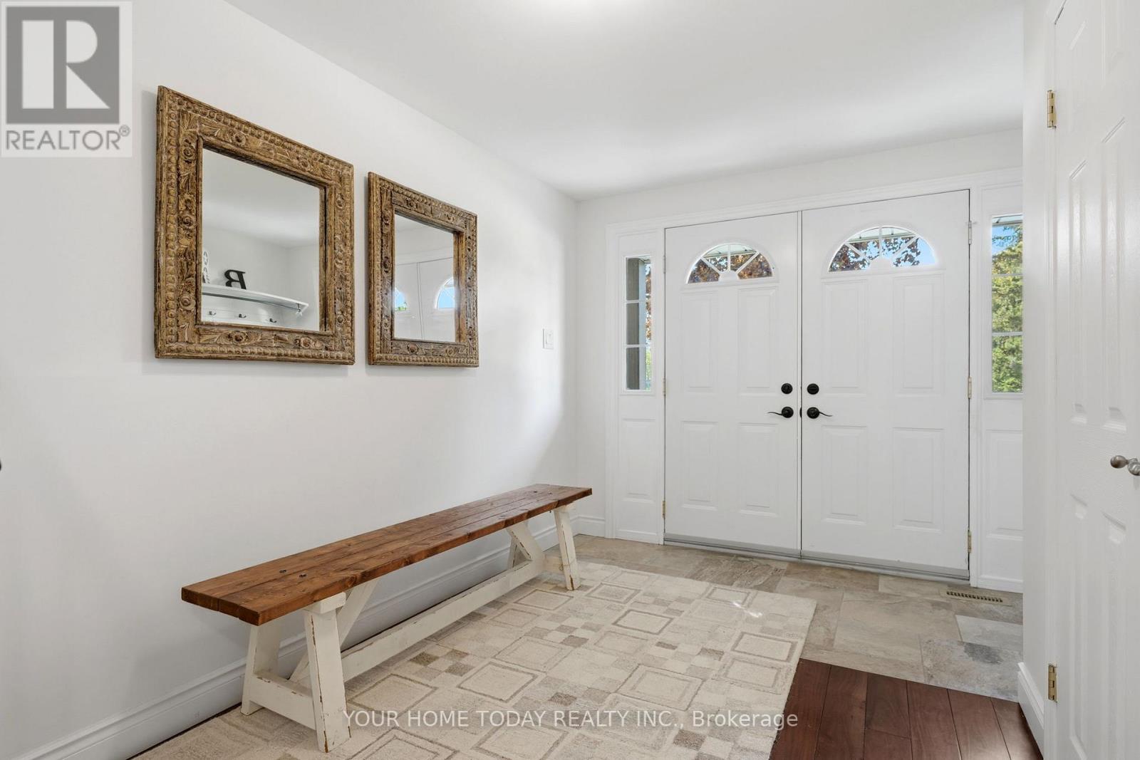 39 ELEANOR CRESCENT - 5