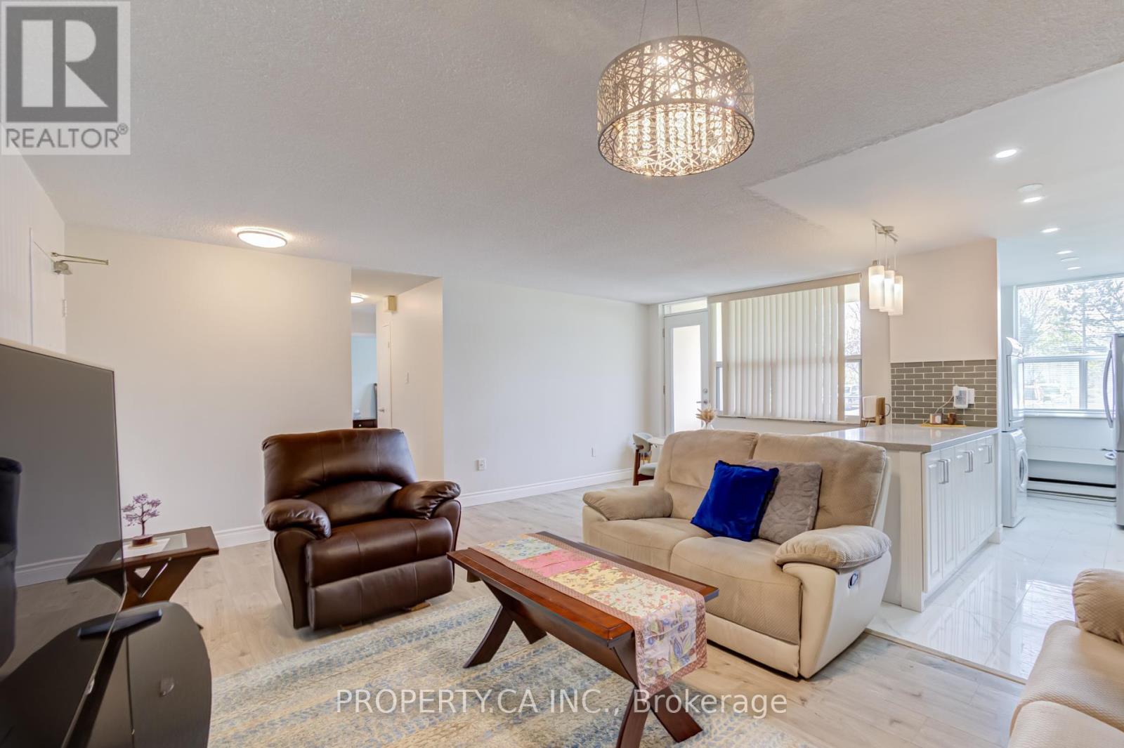 #109 966 INVERHOUSE DRIVE - 5