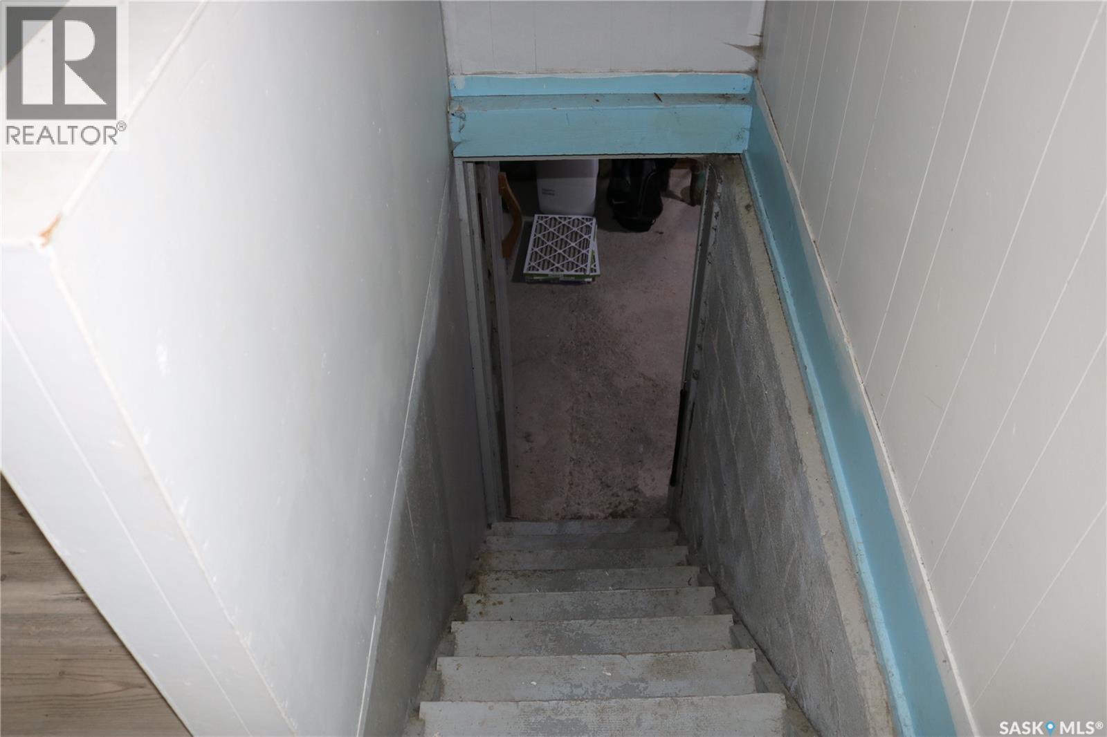 219 Carlton STREET - 17